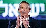 Former IDF chief of staff Benny Gantz delivers his first electoral speech, in Tel Aviv on January 29, 2019. (Thomas COEX / AFP)