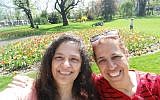 An image of sisters Lily Pereg (left) and Pyrhia Sarusi posted on the "Missing in Mendoza" Facebook page. (Facebook)