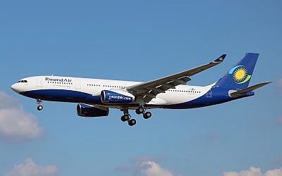 A RwandAir plane, September 21, 2016. (Wikipedia/Pedro Aragão CC-BY-SA-3.0)