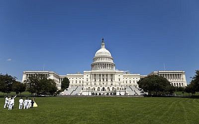 Washington DC, United States of America - June 20, 2009: Wedding party on the lawn of Capitol building, Washington DC. (Getty Images)