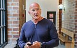 Rafi Refaely, father of Israeli model Bar Refaeli, seen at the Kfar Saba Magistrate's Court, where he was convicted on February 17, 2019 of threatening the former deputy mayor of Hod Hasharon, Yoav Rozen. (Flash90)