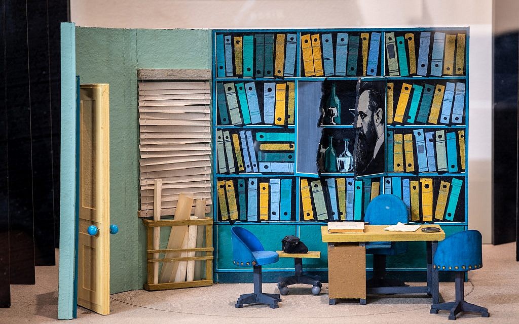 A stage mockup of a library at the Beit Ariela Public Library in Tel Aviv (Courtesy Robert Dawson)