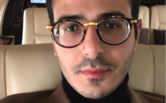 Israeli Shimon Hayut is the subject of 'Tinder Swindler', a true crime documentary on Netflix. (Screenshot) Israeli Shimon Hayut is the subject of 'Tinder Swindler', a true crime documentary on Netflix. (Screenshot)