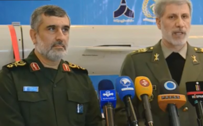 Iranian defense officials unveil new cruise missile Hoveyzeh in Tehran, February 2, 2019 (YouTube screenshot)