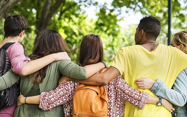 Illustrative image of teenagers. (iStock)