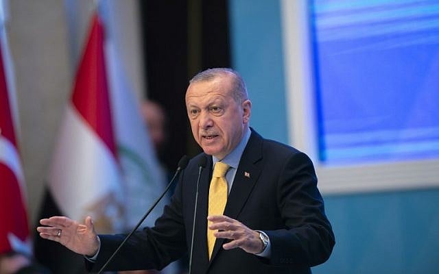 Turkish President Recep Tayyip Erdogan gestures as he delivers a speech during a special meeting of the Organization of Islamic Cooperation in Istanbul, on March 22, 2019. (Yasin Akgul/AFP) Turkish President Recep Tayyip Erdogan gestures as he delivers a speech during a special meeting of the Organization of Islamic Cooperation in Istanbul, on March 22, 2019. (Yasin Akgul/AFP)