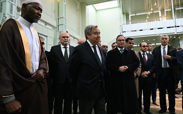 United Nations Secretary-General Antonio Guterres visits the Islamic Cultural Center in New York March 22, 2019 to make remarks on the New Zealand attack and the need to address Islamophobia. (TIMOTHY A. CLARY / AFP) United Nations Secretary-General Antonio Guterres visits the Islamic Cultural Center in New York March 22, 2019 to make remarks on the New Zealand attack and the need to address Islamophobia. (TIMOTHY A. CLARY / AFP)