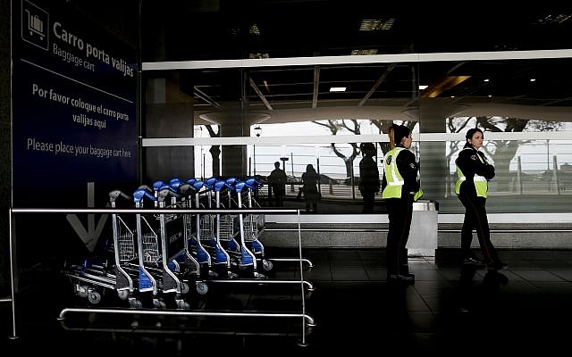 Police stand outside the airport in Buenos Aires, Argentina, Tuesday, Sept. 25, 2018. (AP/Natacha Pisarenko) Police stand outside the airport in Buenos Aires, Argentina, Tuesday, Sept. 25, 2018. (AP/Natacha Pisarenko)