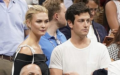 Karlie Kloss, top left, and Joshua Kushner attend the semifinals of the US Open tennis tournament at the USTA Billie Jean King National Tennis Center in New York on Sept. 6, 2018 (Photo by Greg Allen/Invision/AP, )