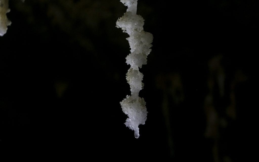 A close-up of a salt stalactite in the Malcham Cave, the longest salt cave in the world, on March 27, 2019. (Johanna Chisholm/Times of Israel)