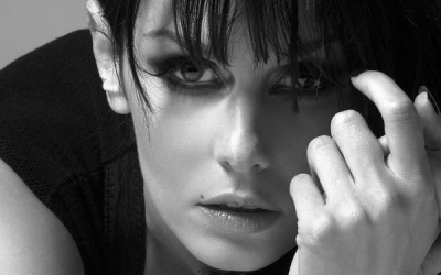 French songstress Emma Shapplin will perform with Israeli singer Idan Raichel on April 27, 2019 in Tel Aviv (Courtesy Emma Shapplin) French songstress Emma Shapplin will perform with Israeli singer Idan Raichel on April 27, 2019 in Tel Aviv (Courtesy Emma Shapplin)