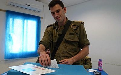 A soldier casting a ballot for the 21st Knesset on April 7, 2019. (IDF Spokesman's Unit)