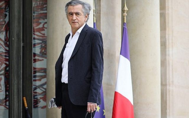 French philosopher Bernard-Henri Levy arrives at the Elysee Palace, in Paris, on May 21, 2019 for a meeting with French President and other authors and philosophers who signed the tribune "Europe at risk". (Ludovic MARIN / AFP) French philosopher Bernard-Henri Levy arrives at the Elysee Palace, in Paris, on May 21, 2019 for a meeting with French President and other authors and philosophers who signed the tribune "Europe at risk". (Ludovic MARIN / AFP)
