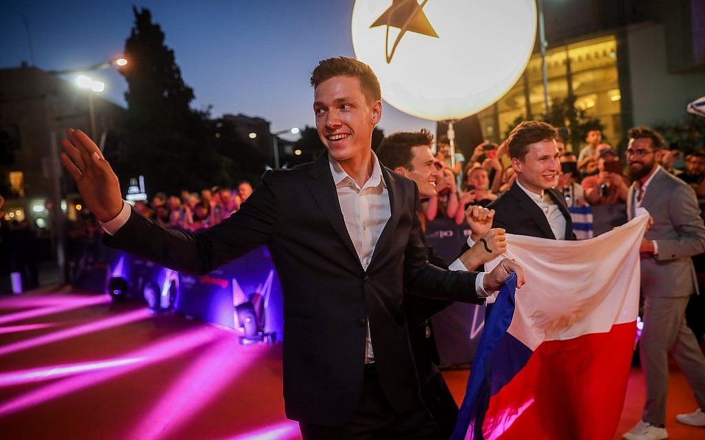 Czech Republic contestant Lake Malawi walk on the Orange Carpet, during the opening event of the 2019 Eurovision Song Contest, at Habima Square in Tel Aviv on May 12, 2019. (Hadas Parush/Flash90)