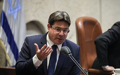 Likud MK Ofir Akunis speaks at the Knesset, on May 20, 2019. (Noam Revkin Fenton/Flash90)