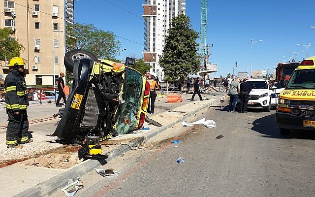 Six people injured in collision between ambulance, car and pedestrian in Beersheba, May 11 2019 (Israel Police) Six people injured in collision between ambulance, car and pedestrian in Beersheba, May 11 2019 (Israel Police)