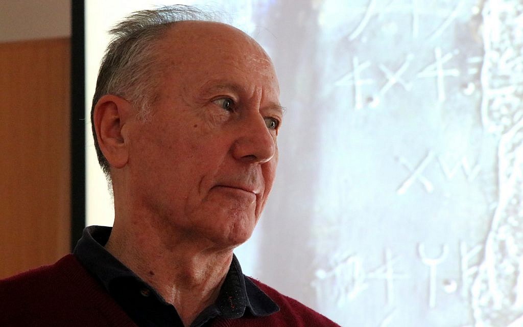 Scholar André Lemaire lectures on the Mesha Stele at the French Research Center in Jerusalem on November 29, 2018. (Matthew Morgenstern)