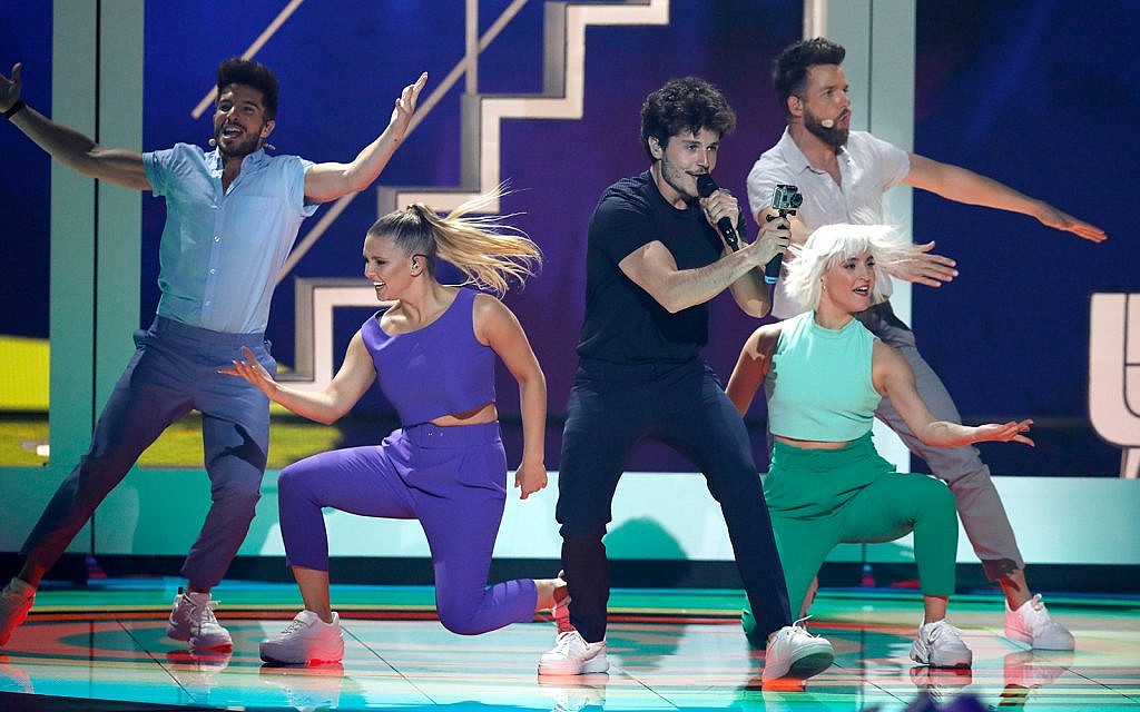 Miki of Spain performs the song "La Venda" during the 2019 Eurovision Song Contest grand final in Tel Aviv, Israel, May 18, 2019. (AP Photo/Sebastian Scheiner)