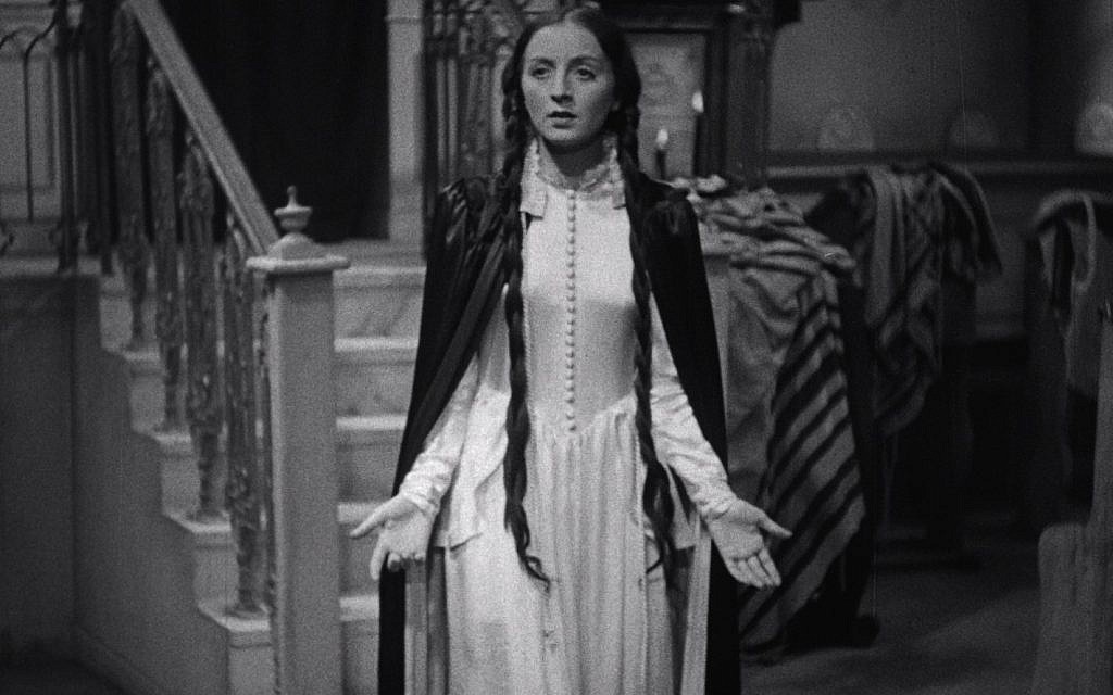 Still from 'Dybbuk.' (Courtesy Kino Lorber) Still from 'Dybbuk.' (Courtesy Kino Lorber)