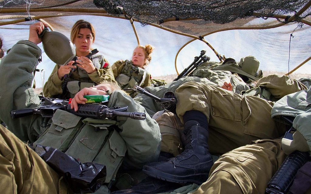 A field intelligence exercise in a camouflaged “rock” near Eilat (Debbie Zimelman via JTA)