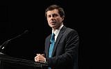 Democratic US presidential candidate and South Bend, Indiana Mayor Pete Buttigieg speaks at the Iowa Democratic Party's Hall of Fame Dinner, on June 9, 2019, in Cedar Rapids, Iowa. (Scott Olson/Getty Images/AFP)