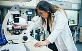 Prof. Marcelle Machluf at her lab in the Technion - Israel Institute of Technology (Courtesy)