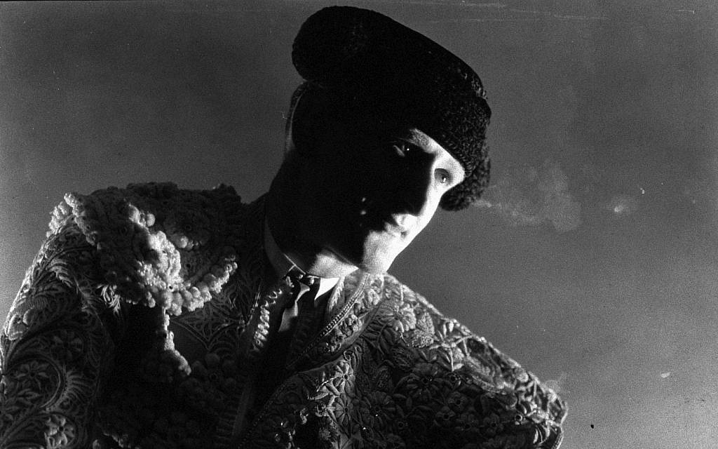 Sidney Franklin was the first American to reach the status of a matador. (Edward Steichen/Condé Nast via Getty Images and JTA) Sidney Franklin was the first American to reach the status of a matador. (Edward Steichen/Condé Nast via Getty Images and JTA)