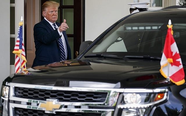 President Donald Trump makes the thumbs up sign to Canadian Prime Minister Justin Trudeau as he leaves the West Wing of the White House, Thursday June 20, 2019, after their meeting in Washington. (AP Photo/Jacquelyn Martin) President Donald Trump makes the thumbs up sign to Canadian Prime Minister Justin Trudeau as he leaves the West Wing of the White House, Thursday June 20, 2019, after their meeting in Washington. (AP Photo/Jacquelyn Martin)