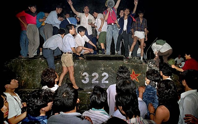 As it happened June 4-5, 1989: Tanks rumble out of Tiananmen