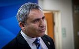 Environmental Protection Minister Ze'ev Elkin arrives for the weekly cabinet meeting at the Prime Minister's Office in Jerusalem on June 2, 2019. (Yonatan Sindel/Flash90)
