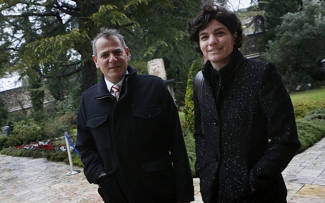 Meretz members Nitzan Horowitz and Tamar Zandberg at the President's Sesidence in Jerusalem on January 31, 2013. (Miriam Alster/Flash90) Meretz members Nitzan Horowitz and Tamar Zandberg at the President's Sesidence in Jerusalem on January 31, 2013. (Miriam Alster/Flash90)