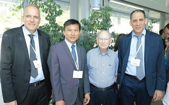 Prof Uri Banin, chair, former founding director of Hebrew University Center for Nanoscience and Nanotechnology (HUCNN), left to right, Yi Cui, Prize Laureate, Dan Maydan, and Uriel Levy, director of the HUCNN; June 17, 2019 (Courtesy) Prof Uri Banin, chair, former founding director of Hebrew University Center for Nanoscience and Nanotechnology (HUCNN), left to right, Yi Cui, Prize Laureate, Dan Maydan, and Uriel Levy, director of the HUCNN; June 17, 2019 (Courtesy)