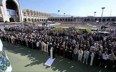 Iranian supreme leader Ali Khamenei leads prayers for Eid al-Fitr in Tehran, June 5, 2019. (Khamenei's official website)