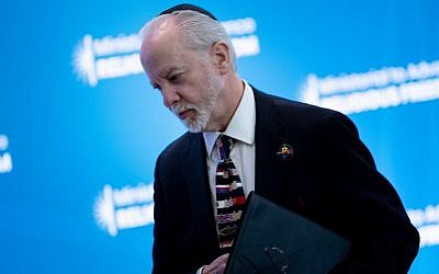 Rabbi Jeffrey Myers, survivor of the Tree of Life mass shooting, speaks during a religious freedom summit at the US Department of State July 16, 2019, in Washington, DC (Brendan Smialowski / AFP)
