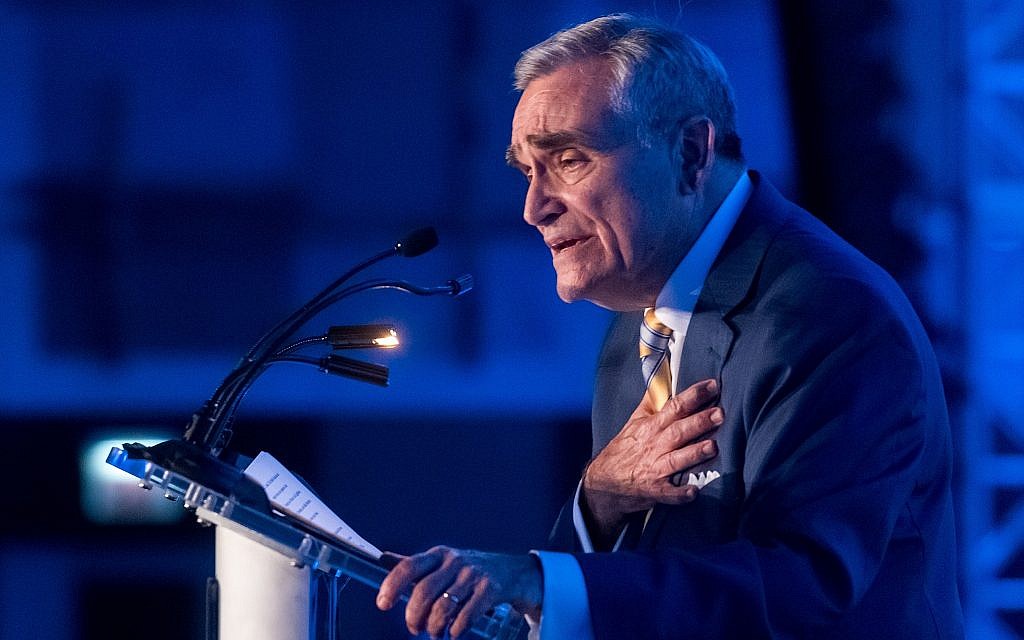 Steve Nasatir speaks at an event commemorating his 40 years as president of the Jewish United Fund in Chicago, May 29, 2019. (Robert Kusel/via JTA) Steve Nasatir speaks at an event commemorating his 40 years as president of the Jewish United Fund in Chicago, May 29, 2019. (Robert Kusel/via JTA)
