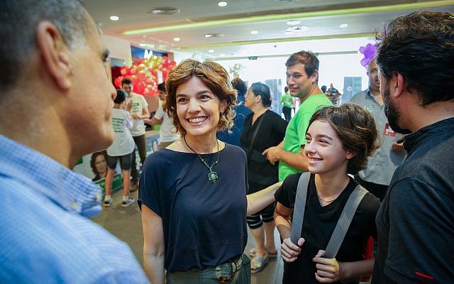 Meretz MK Tamar Zandberg arrives to cast her vote in party primaries at a polling station in Tel Aviv on July 11, 2019. (Flash90) Meretz MK Tamar Zandberg arrives to cast her vote in party primaries at a polling station in Tel Aviv on July 11, 2019. (Flash90)