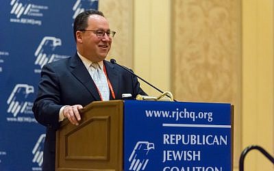 Matt Brooks, executive director of the Republican Jewish Coalition, addresses the group’s annual confab on March 16, 2019 in Las Vegas, Nevada. (Courtesy)