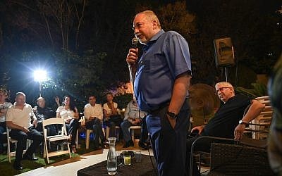 Yisrael Beytenu chairman Avigdor Liberman speaking at a parlor event in Ramat Gan, July 9, 2019. (Shachar Azran)