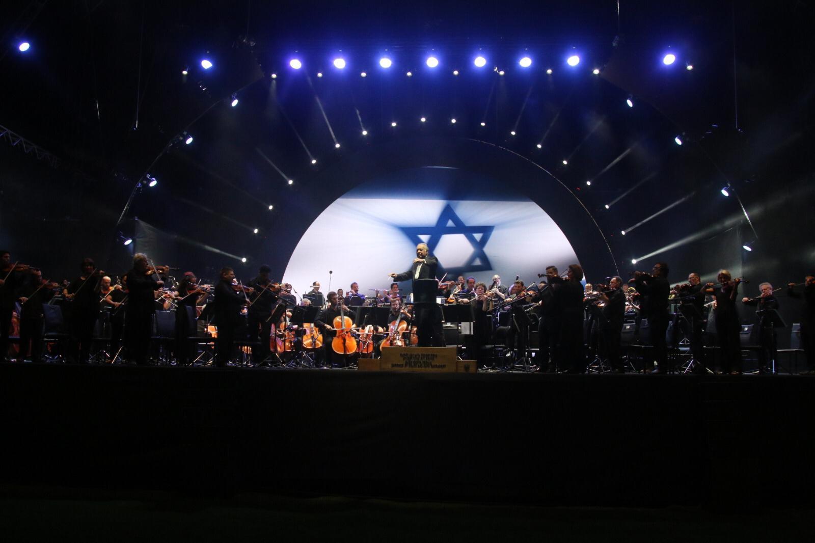 Israel Philharmonic bids emotional farewell to Maestro Zubin