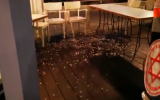 The scene after a window fell on diners at the Seatara restaurant in Tel Aviv, July 12 2019 (Screen grab via Channel 13)
