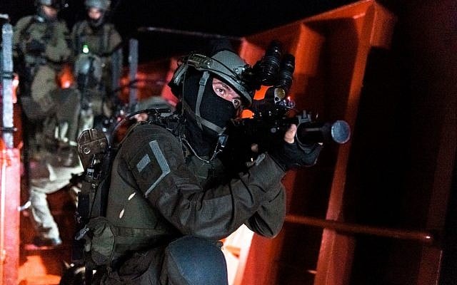 Israeli and American special forces simulate taking over a merchant ship carrying contraband the Mediterranean Sea as part of a large naval exercise Nobel Rose in August 2019. (Israel Defense Forces)