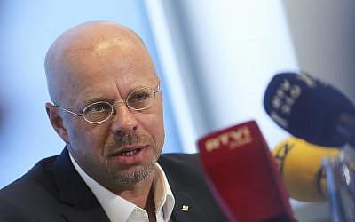 Andreas Kalbitz, AfD's top candidate for the regional election in the German state of Brandenburg, attends a news conference in Berlin, Germany, Tuesday, Aug. 13, 2019 (AP Photo/Markus Schreiber)