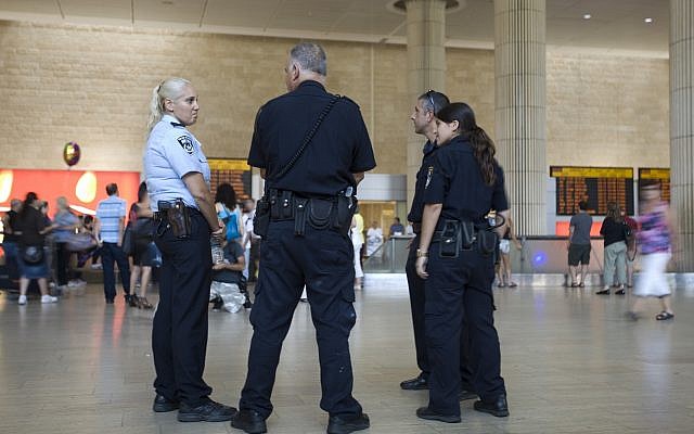 Israeli police officers stand guard at Ben Gurion international airport near Tel Aviv , Israel,Thursday, July 7, 2011. (AP/Ariel Schalit) Israeli police officers stand guard at Ben Gurion international airport near Tel Aviv , Israel,Thursday, July 7, 2011. (AP/Ariel Schalit)