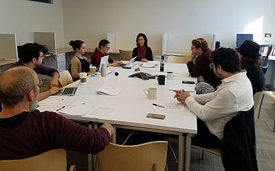 Research fellow Christine Hayes teaches a seminar at the Shalom Hartman Institute of North America's New York headquarters. (Courtesy of Shalom Hartman Institute of North America via JTA)