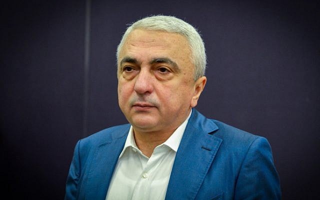 Businessman Avraham Nanikashvili seen at the Tel Aviv District Court on January 10, 2017 (Flash90)