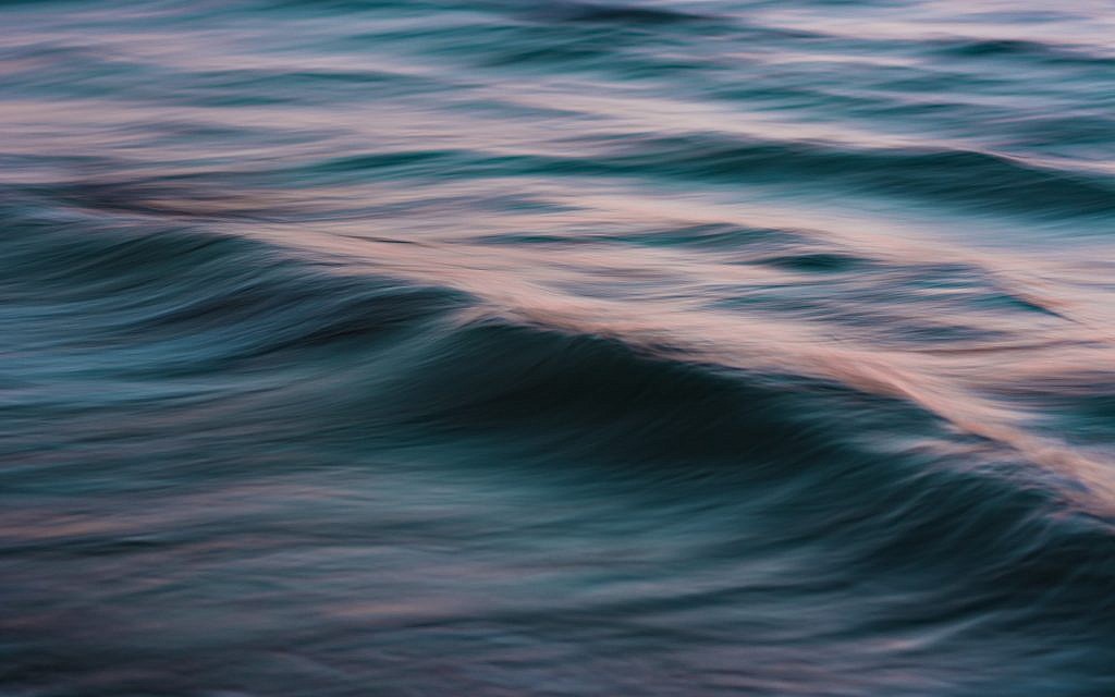 'The Uniqueness of Waves XV,' from Tal Paz-Fridman's series about the sea (Courtesy Tal Paz-Fridman)