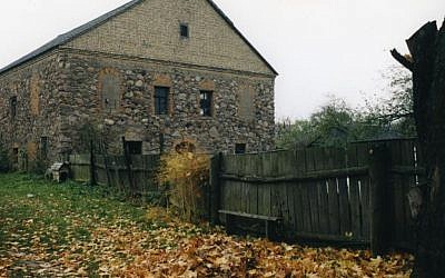 Undated picture of the former synagogue of Porazava, Belarus, about 120 miles southwest of the capital Minsk. (Foundation for Jewish Heritage)
