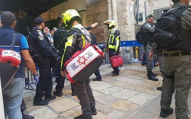 The aftermath of a stabbing attack in Jerusalem's Old City, August 15, 2019. (Magen David Adom) The aftermath of a stabbing attack in Jerusalem's Old City, August 15, 2019. (Magen David Adom)