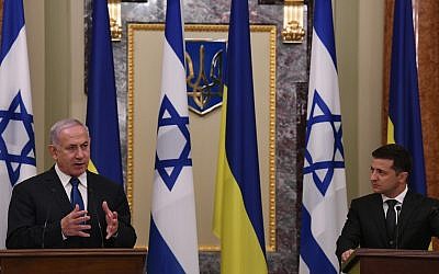 PM Netanyahu, left, and Ukrainian President Zelensky address the press at the presidential residence in Kyiv, Ukraine, August 19, 2019 (Amos Ben-Gershom (GPO)