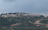 File: A view of the Dolev settlement (CC BY-SA מיכאלי/Wikimedia Commons)
